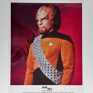 STAR TREK Signed 8x10 Photo / MICHAEL DORN As Lt. Worf / VINTAGE 1991 / Next Gen
